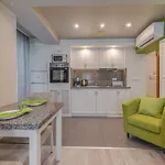 R & R Apartments