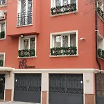 R & R Apartments